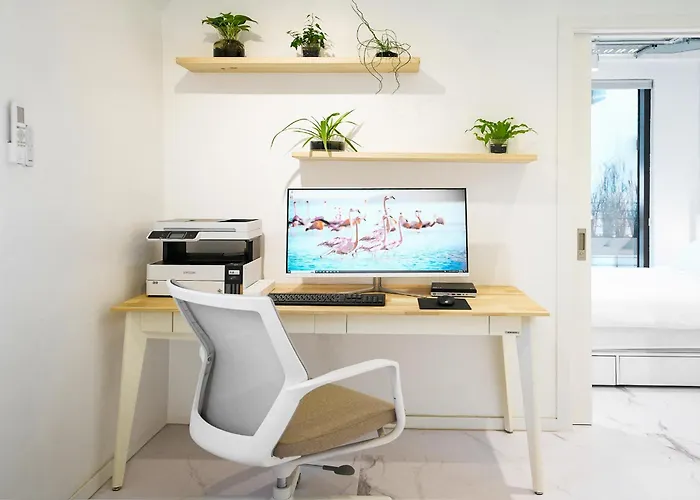 Fb Tailored Service Near Hongik Univ Station Holiday home
